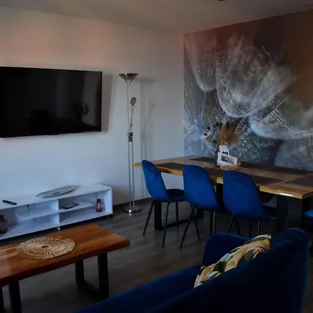 Catalina Apartment Nesvady