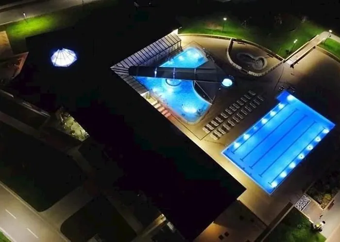 Catalina 아파트 Nesvady